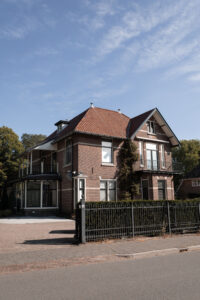 Erez corporate services